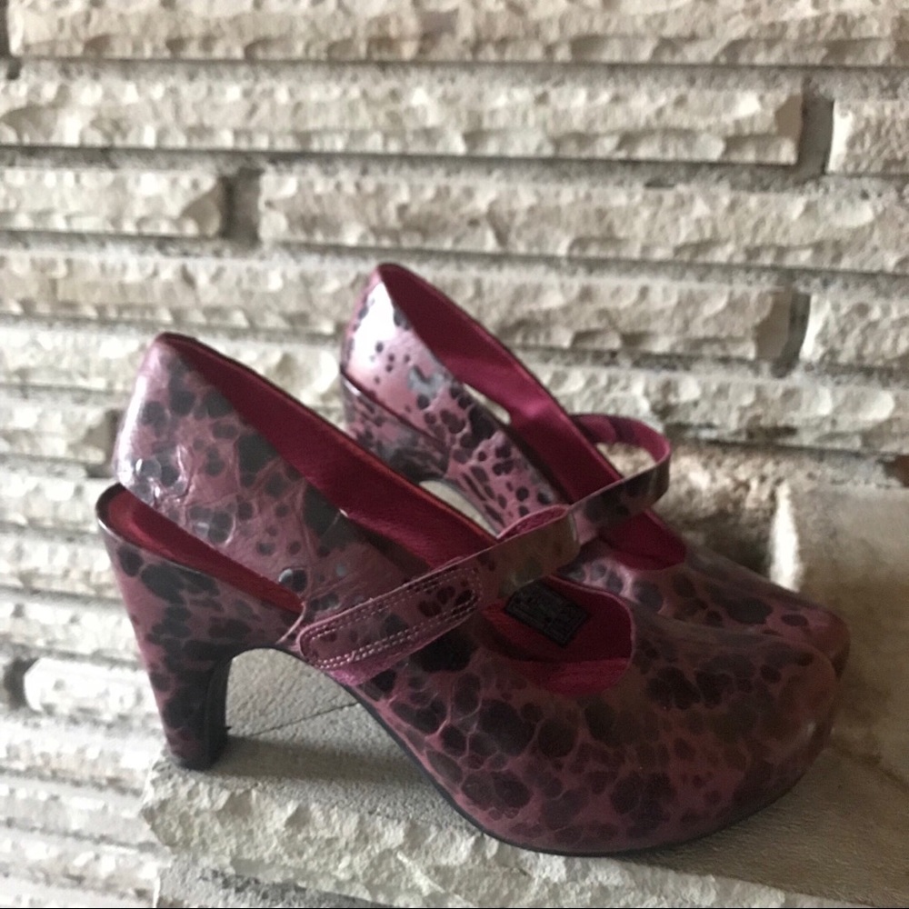 Tsubo Acrea Pumps